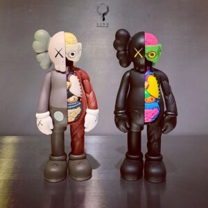 Kaws giải phẫu 1,35M(LMD38)