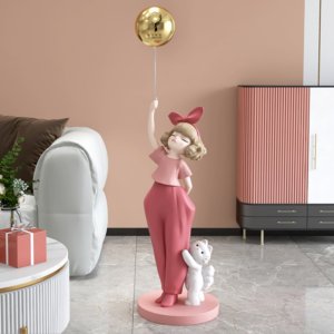 Cô gái cầm bóng lớn(LBD229)
