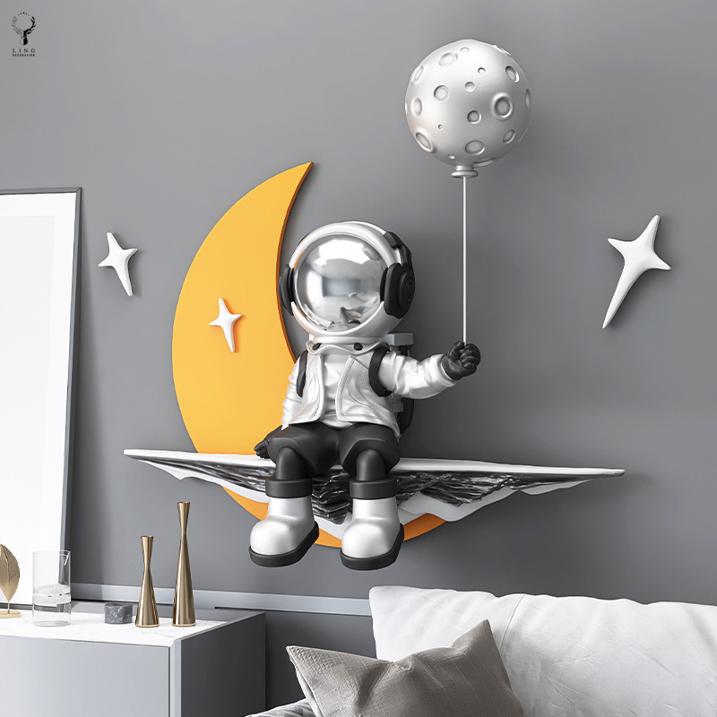 Tranh phi hành gia treo tường(LDT89)lingdecor2