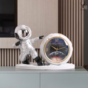 Đồng hồ để bàn phi hành gia(LDHB22)lingdecor