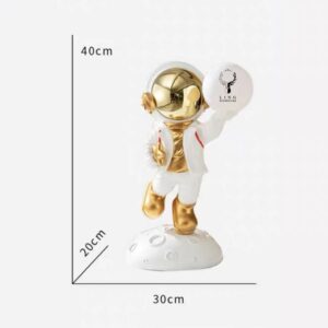 Phi hành gia ôm đèn(LDB330)lingdecor
